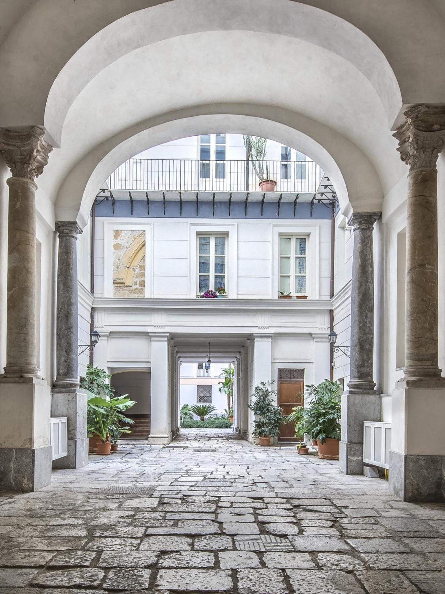 Palazzo Castrofilippo Apartment By Wonderful Italy Palermo Kültér fotó