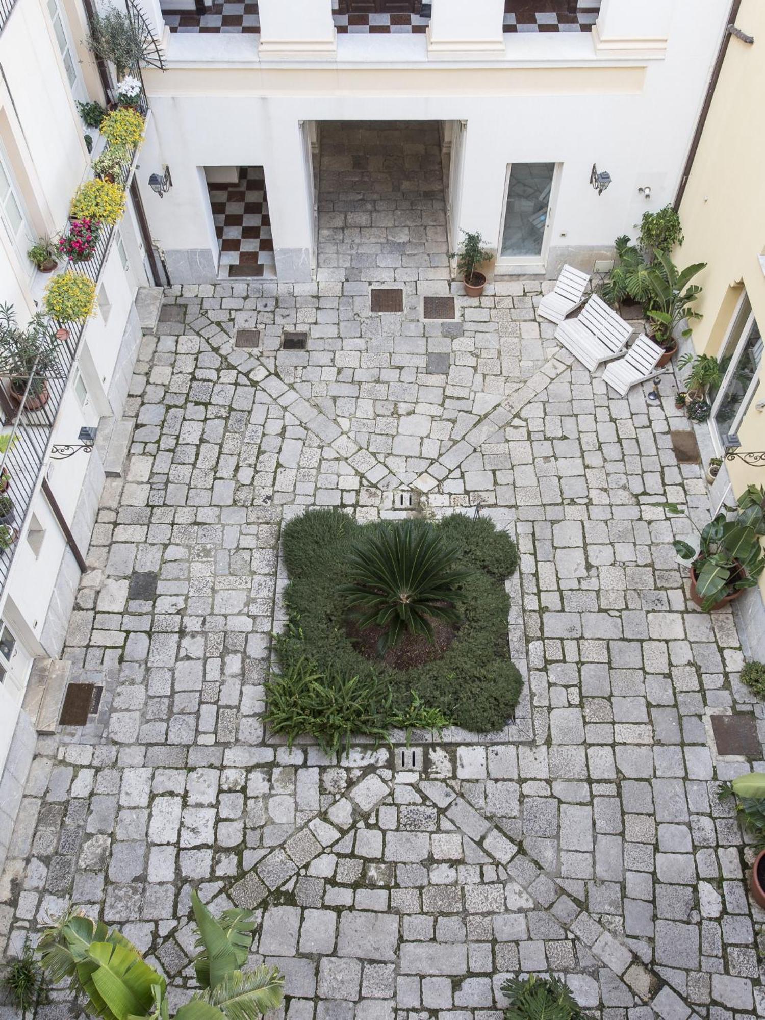 Palazzo Castrofilippo Apartment By Wonderful Italy Palermo Kültér fotó